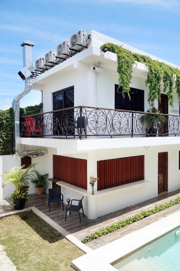 Red Panda Hostal Playa del Carmen Exterior photo